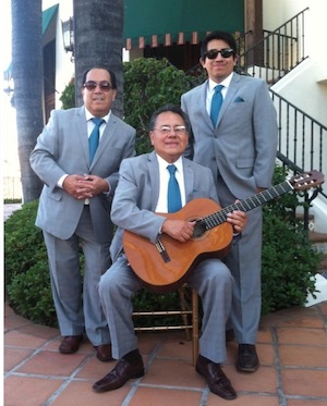 Trio Casablanca image of Trio Casablanca at restaurant gig